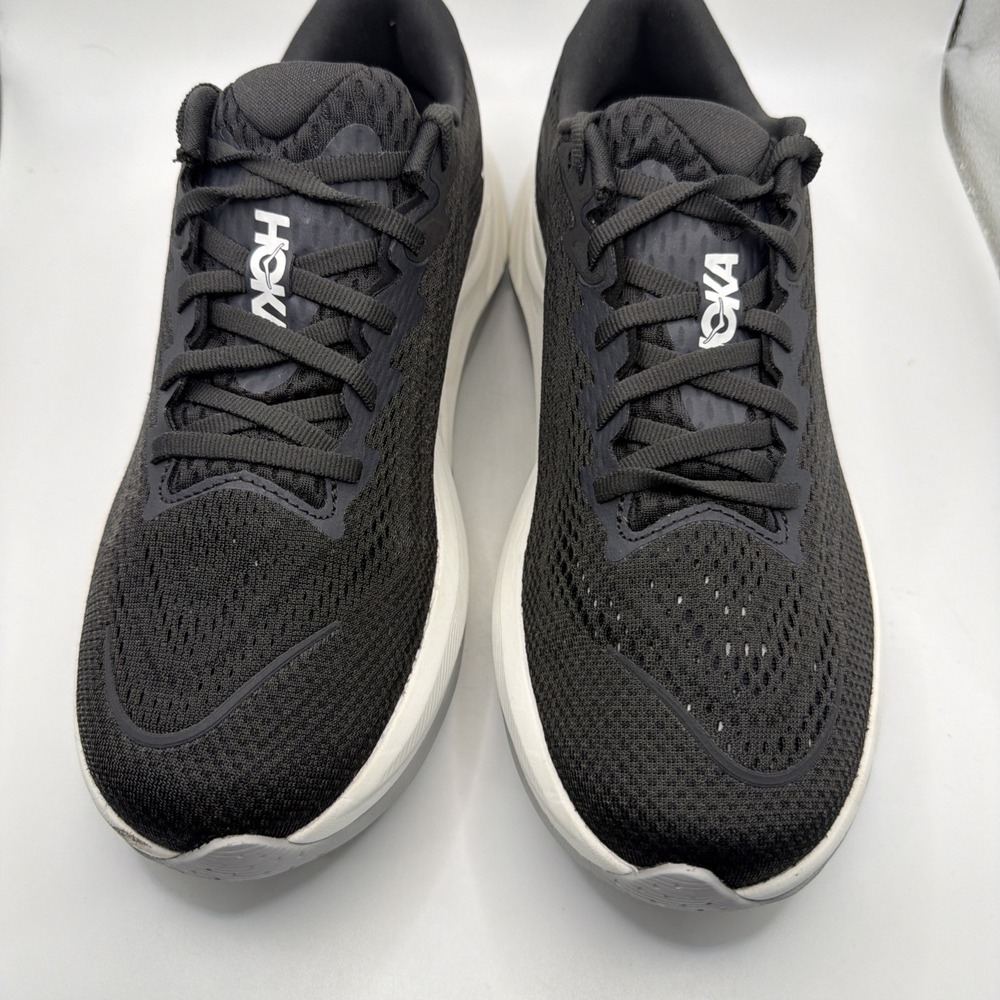 Hoka One One Rincon 4 women’s Size 9B Black White Running Shoes 1155131/BWHT - Picture 3 of 11